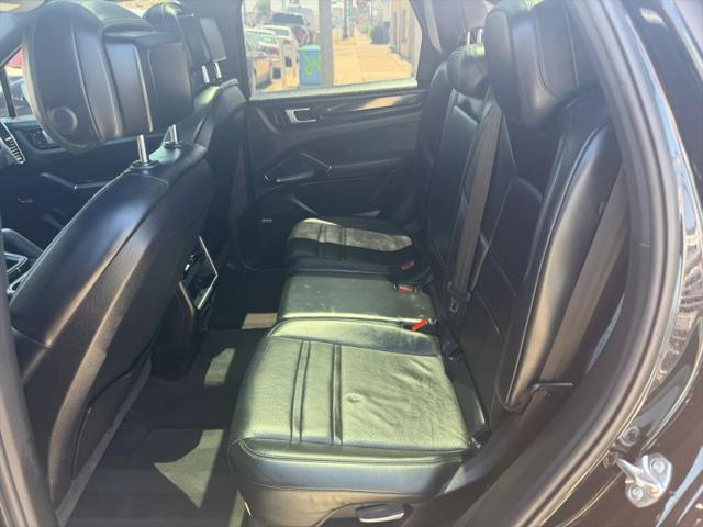 2019 Porsche Cayenne Base