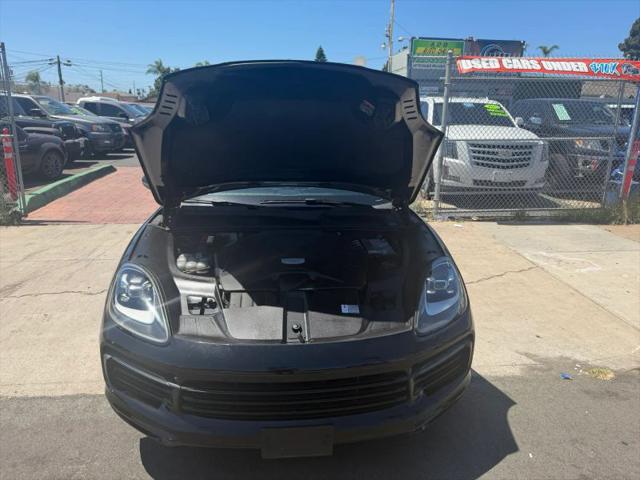 2019 Porsche Cayenne Base