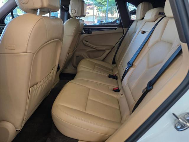 2016 Porsche Macan S