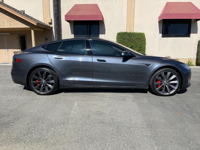 2015 Tesla Model S P85D