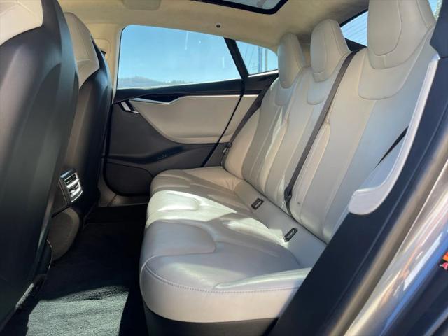 2015 Tesla Model S P85D