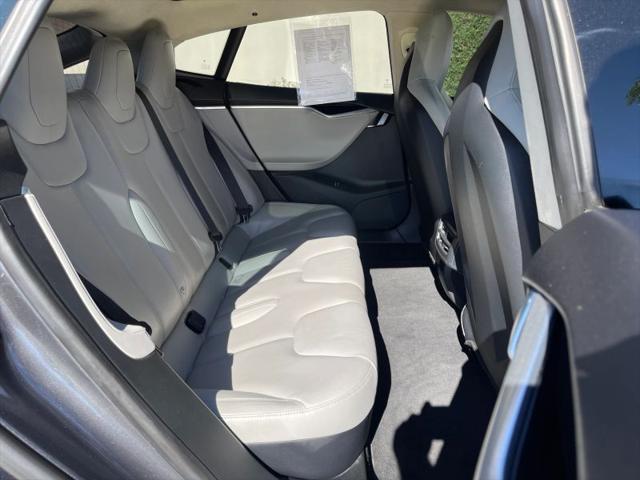 2015 Tesla Model S P85D