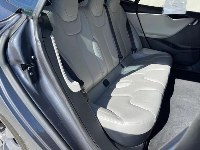 2015 Tesla Model S P85D