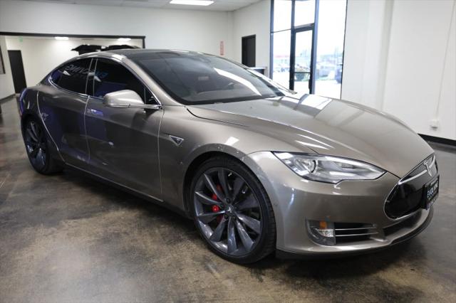 2015 Tesla Model S P85D