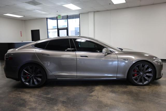 2015 Tesla Model S P85D