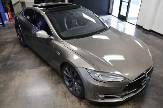 2015 Tesla Model S P85D