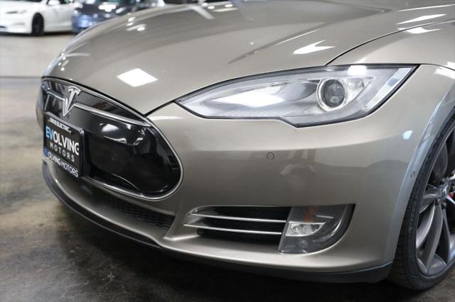 2015 Tesla Model S P85D