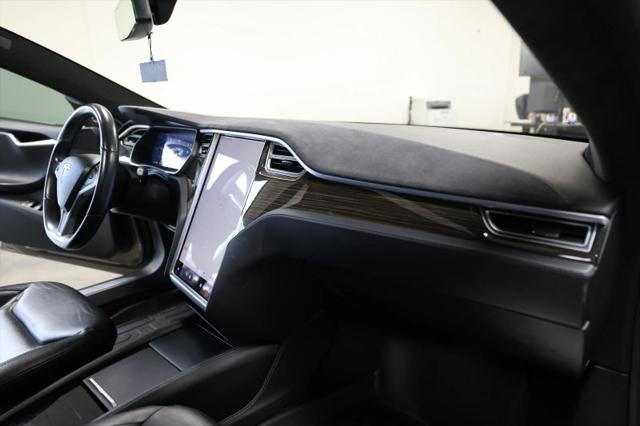 2015 Tesla Model S P85D