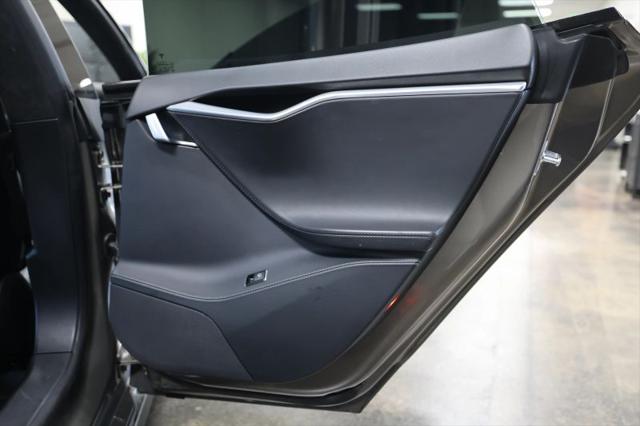 2015 Tesla Model S P85D