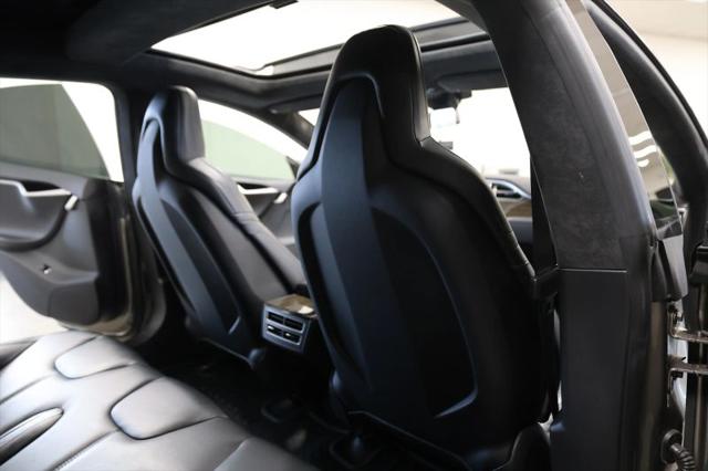 2015 Tesla Model S P85D
