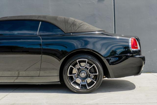 2018 Rolls-Royce Dawn Base