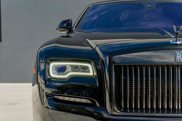 2018 Rolls-Royce Dawn Base