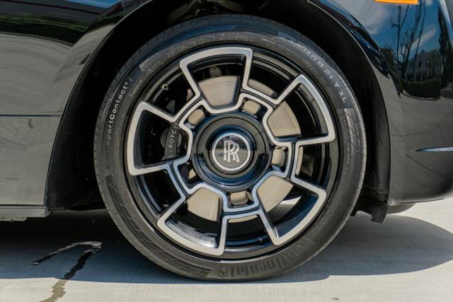 2018 Rolls-Royce Dawn Base