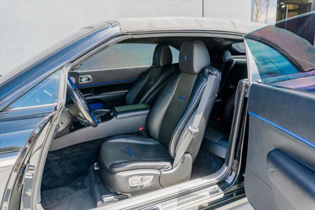 2018 Rolls-Royce Dawn Base