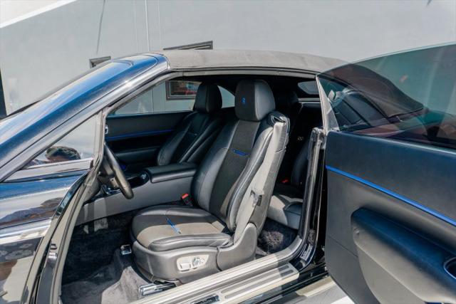 2018 Rolls-Royce Dawn Base