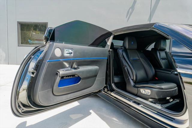 2018 Rolls-Royce Dawn Base