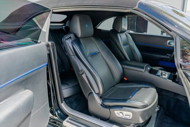2018 Rolls-Royce Dawn Base