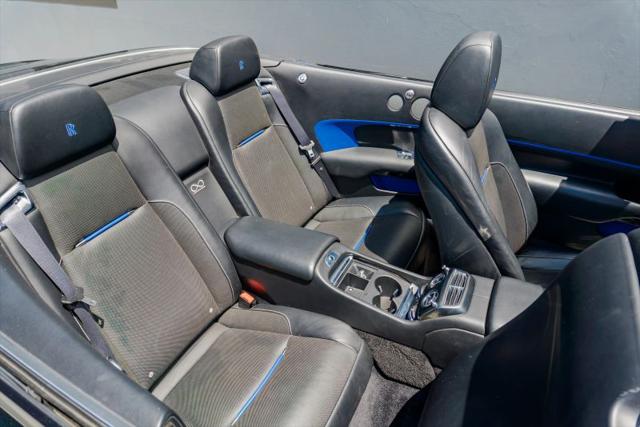 2018 Rolls-Royce Dawn Base