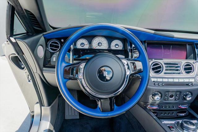 2018 Rolls-Royce Dawn Base