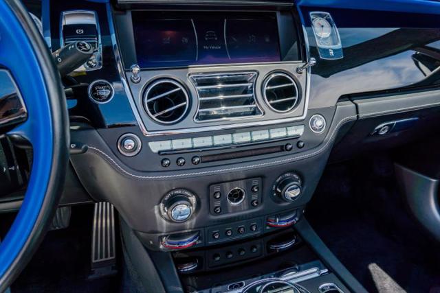 2018 Rolls-Royce Dawn Base