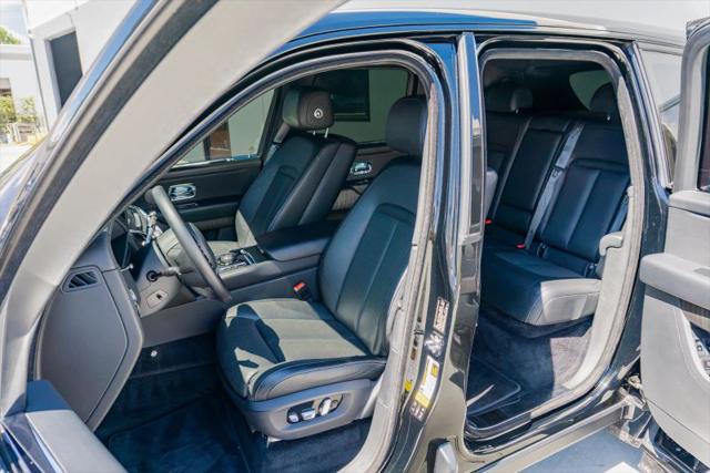 2019 Rolls-Royce Cullinan Base