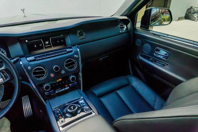2019 Rolls-Royce Cullinan Base
