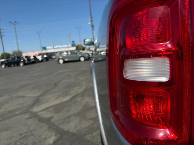 2025 Ram 1500 Laramie Crew Cab 4x4 57 Box