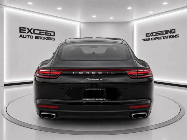 2018 Porsche Panamera 4