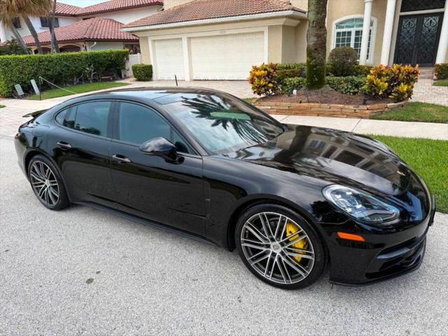 2018 Porsche Panamera 4