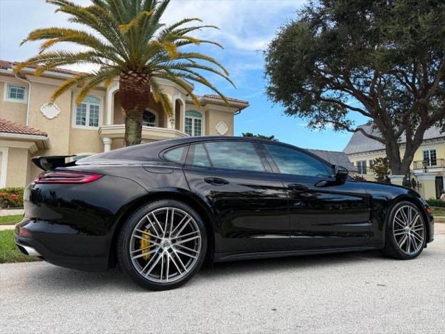 2018 Porsche Panamera 4