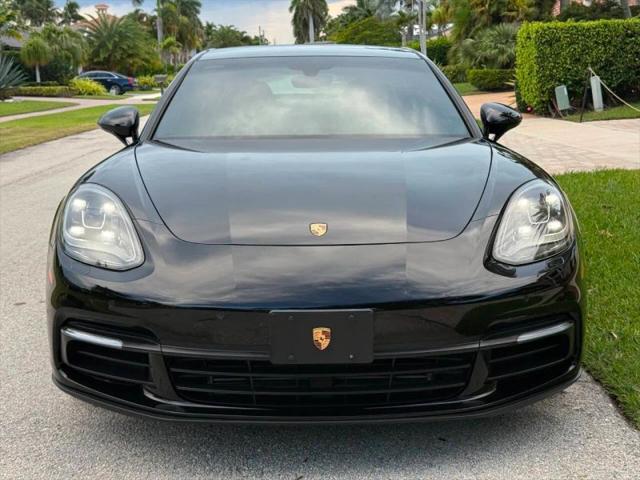 2018 Porsche Panamera 4