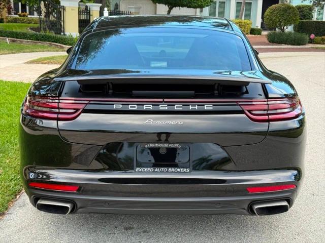 2018 Porsche Panamera 4