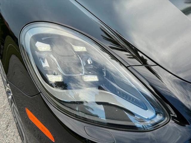 2018 Porsche Panamera 4