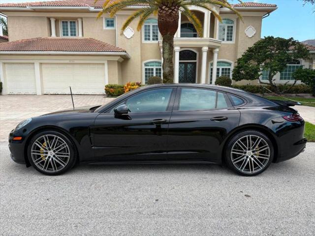 2018 Porsche Panamera 4