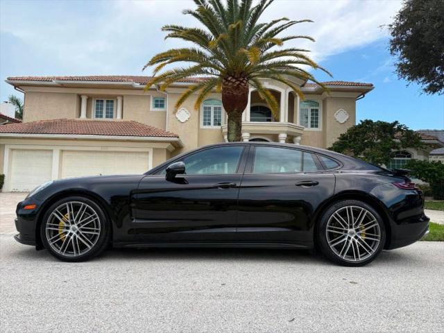 2018 Porsche Panamera 4