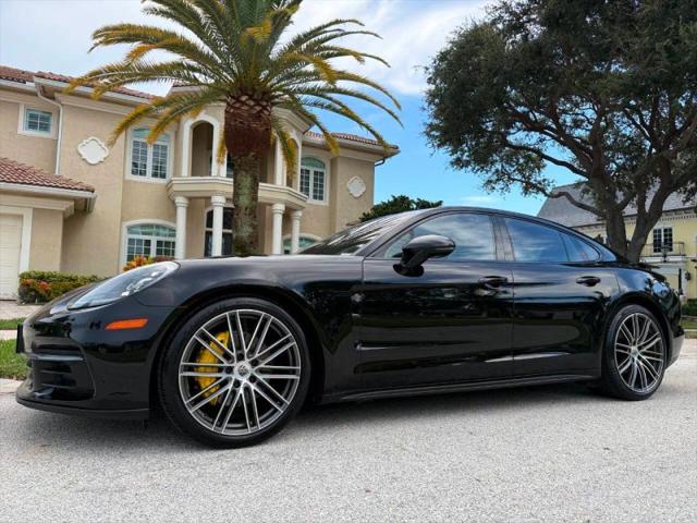 2018 Porsche Panamera 4