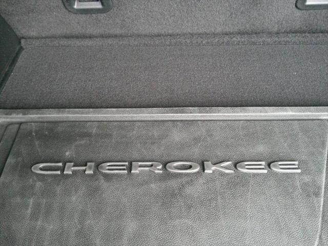 2022 Jeep Cherokee Latitude Lux 4x4