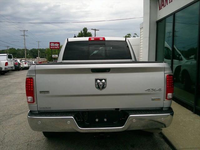 2018 Ram 1500 Laramie Crew Cab 4x4 57 Box