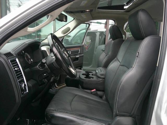 2018 Ram 1500 Laramie Crew Cab 4x4 57 Box