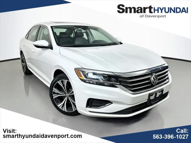 2020 Volkswagen Passat 2.0T SEL for sale in Davenport, IA