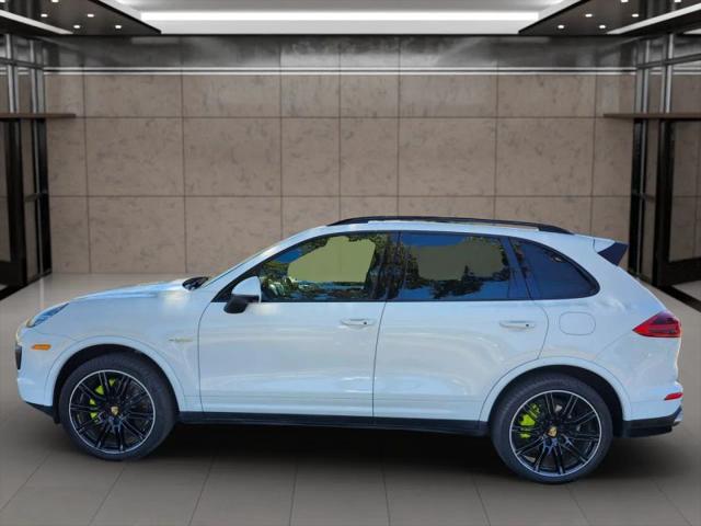 2017 Porsche Cayenne E-Hybrid S Platinum Edition