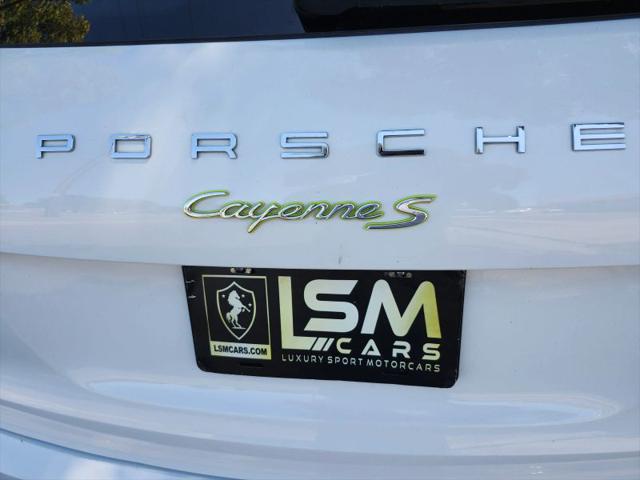2017 Porsche Cayenne E-Hybrid S Platinum Edition