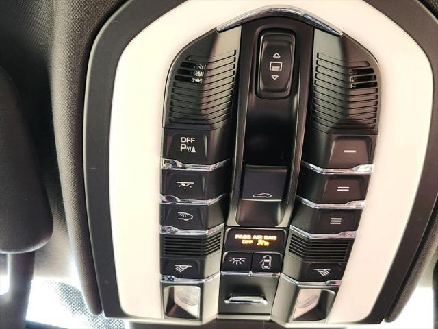 2017 Porsche Cayenne E-Hybrid S Platinum Edition