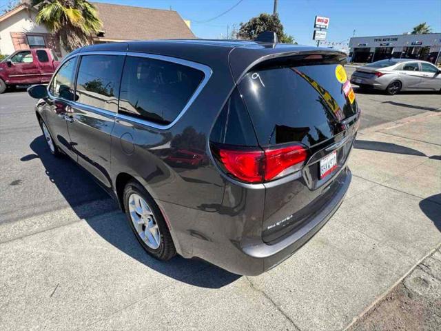 2017 Chrysler Pacifica Touring Plus