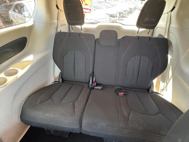 2017 Chrysler Pacifica Touring Plus
