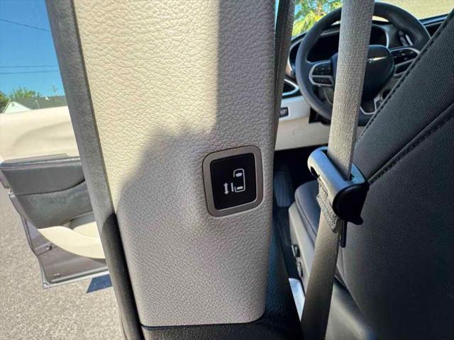 2017 Chrysler Pacifica Touring Plus