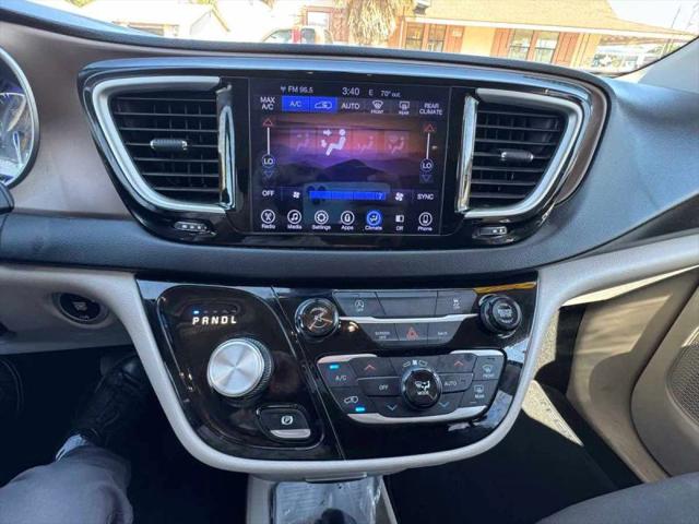 2017 Chrysler Pacifica Touring Plus