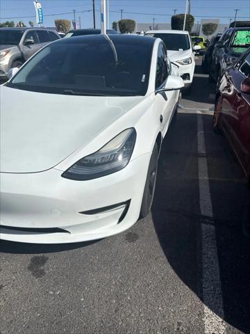 2020 Tesla Model 3 Standard Range Rear-Wheel Drive