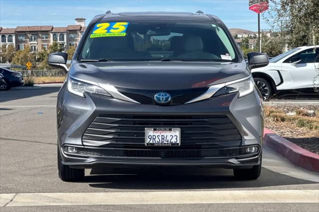 2025 Toyota Sienna XLE