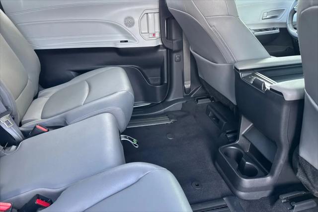 2025 Toyota Sienna XLE